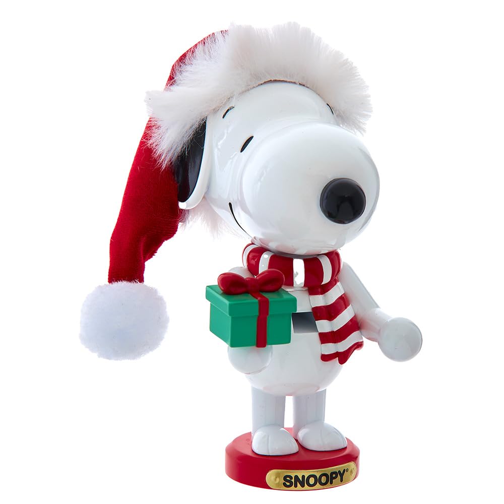 Peanuts Figurine, Petite Snoopy figure fits anywhere, White
