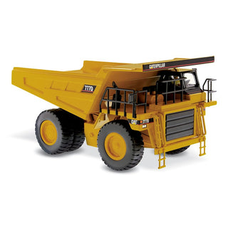Diecast Masters Non Riding Toy Vehicle