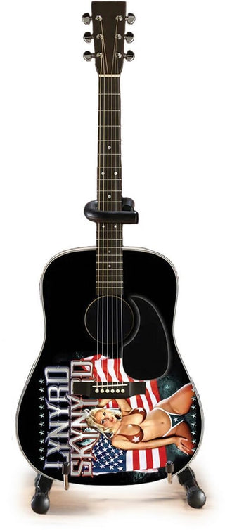 AXE HEAVEN 1 Lynyrd Skynyrd Girl W/Flag Guitar 2M L02 5006