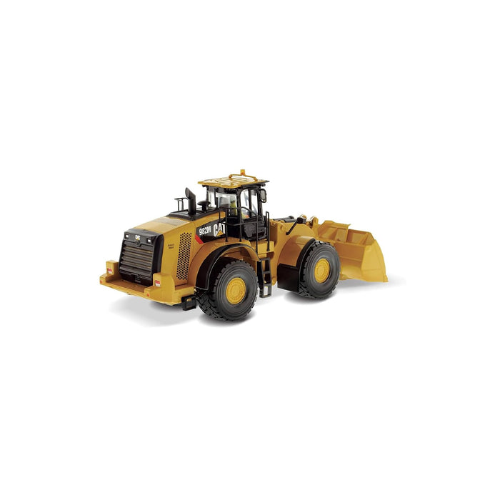 Diecast Masters Non Riding Toy Vehicle, Yellow, Modern
