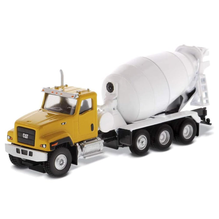 Diecast Masters Non Riding Toy Vehicle