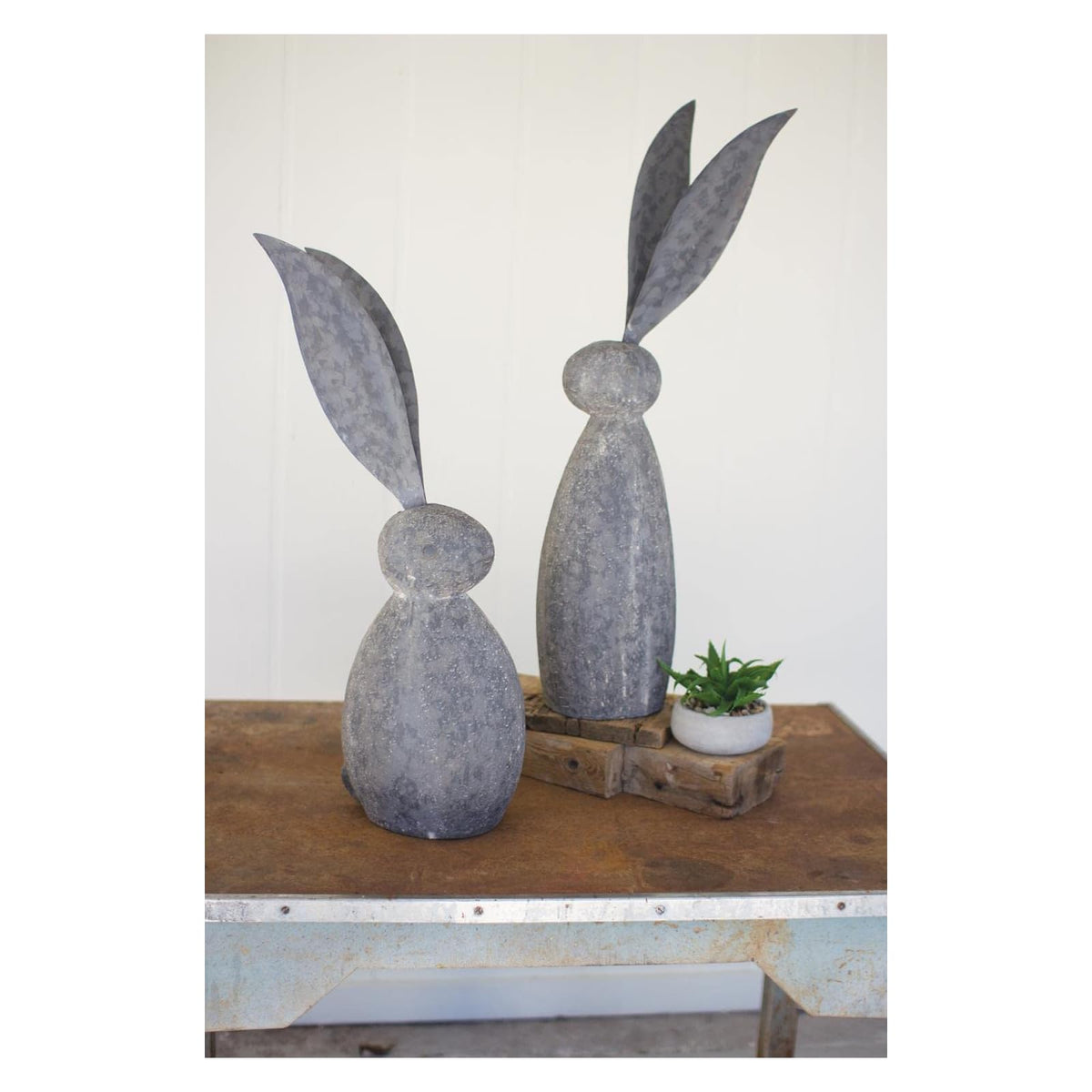 Sculpture by KALALOU