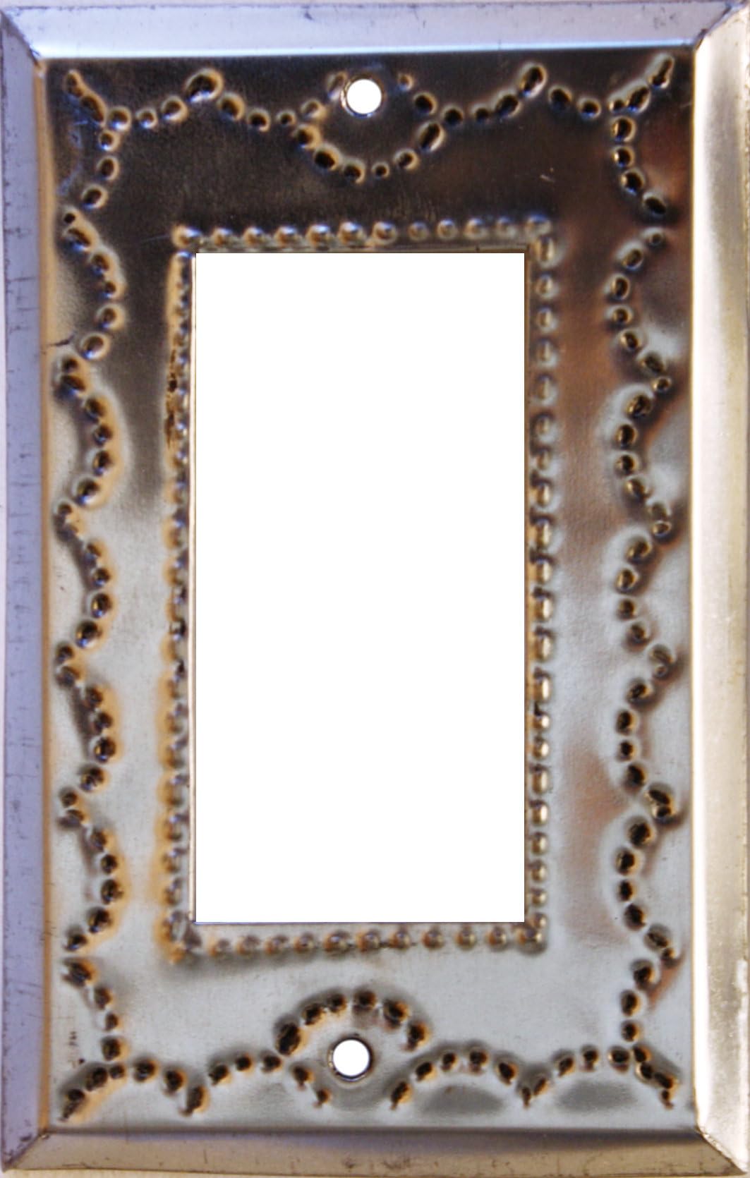 Fine Crafts Imports Wall Plate, Tin, Ivory,Silver