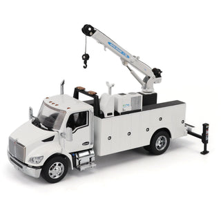 Diecast Masters Non Riding Toy Vehicle, 5.76 inches, Multicolor