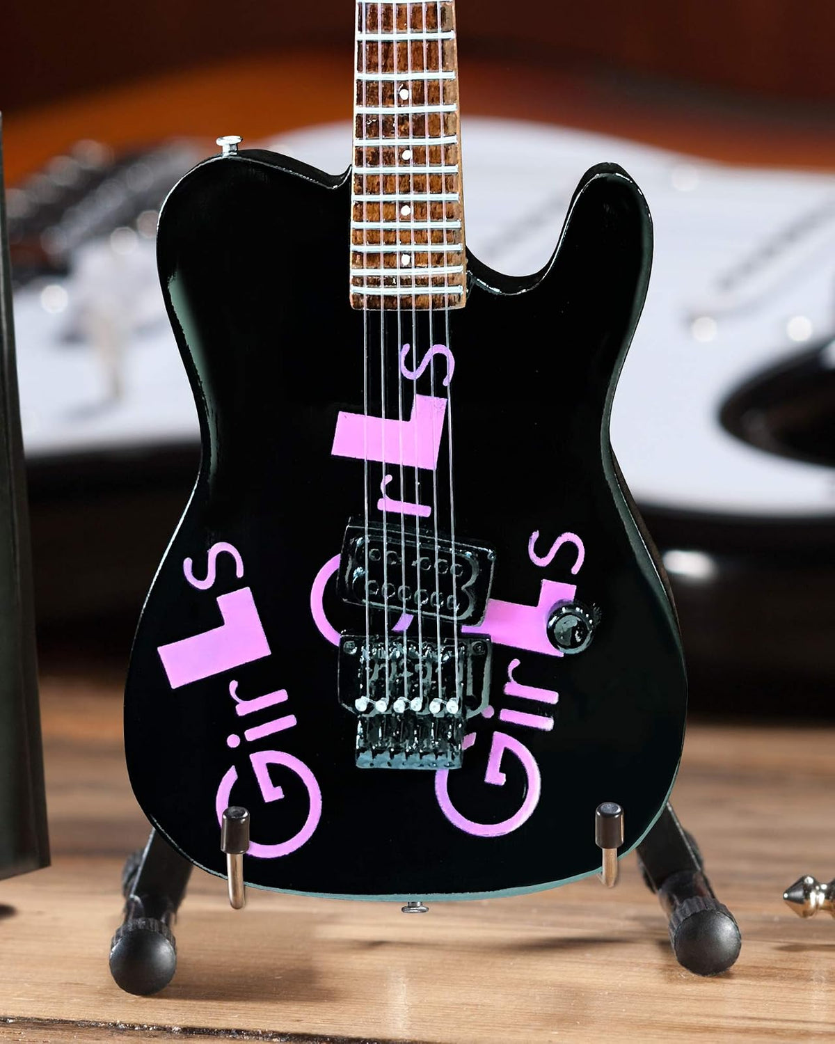 Axe Heaven Mini Guitar Replica (MM-260)