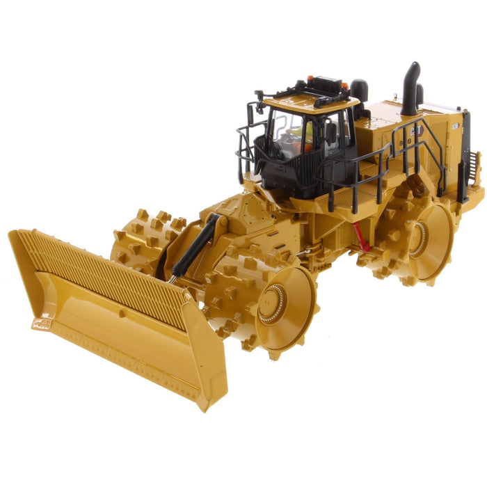 Diecast Masters Non Riding Toy Vehicle, One Size, Yellow