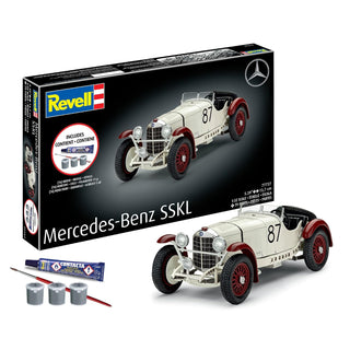 Revell Art Craft Kit, 1:32 scale, Gray