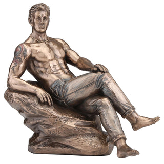 Veronese Design Figurine, 7 7/8 Inch, Bronze