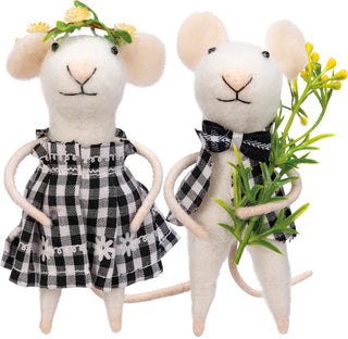 Primitives by Kathy Figurine, 2.50" x 4.50" x 2.75", Sam & Sue Mice
