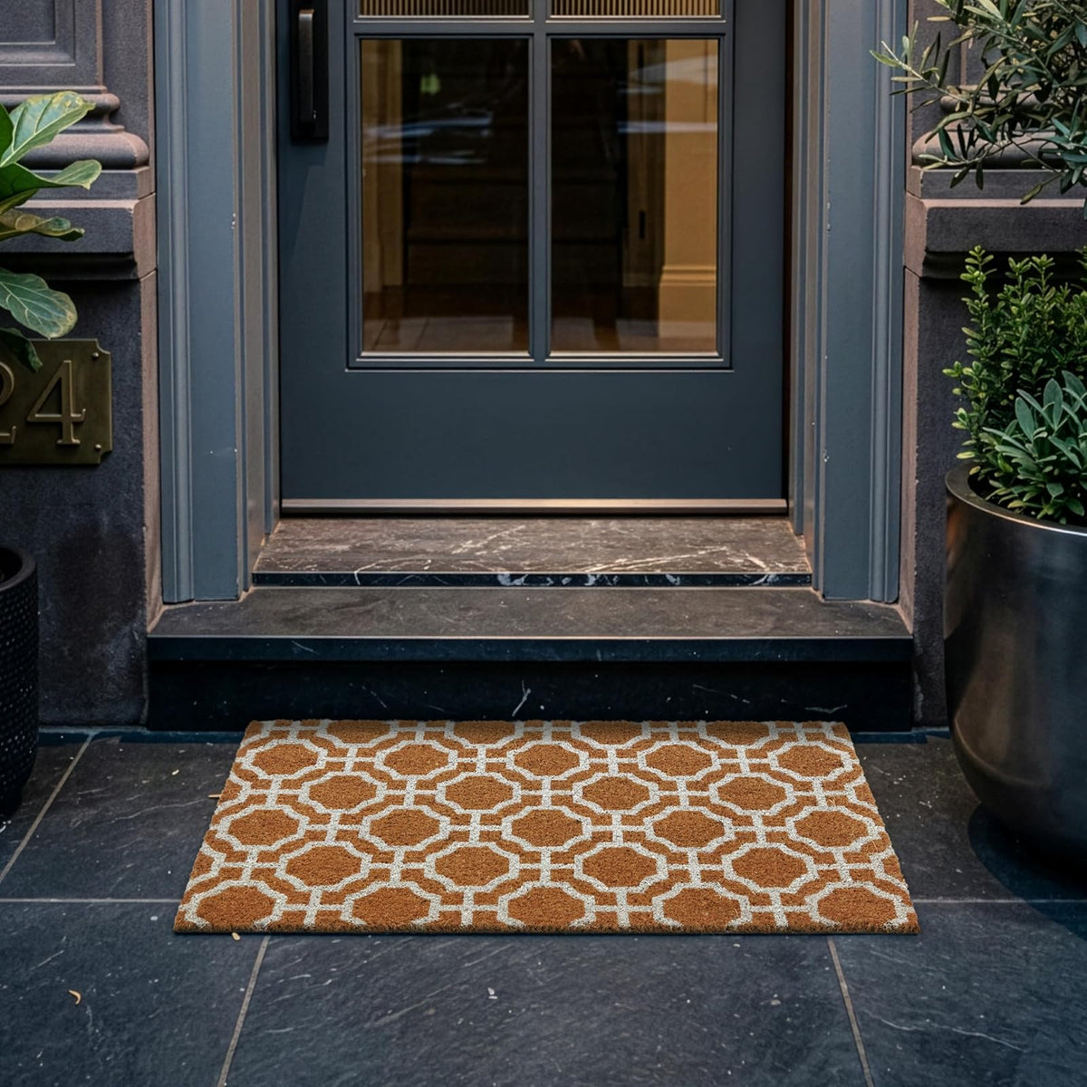 Home Furnishings By Larry Traverso Rug, 1'6" x 2'6" (Rectangular), Fretwork