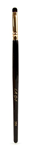 L.A. Girl Pro Cosmetic Brush, Smudger, 1 Pound