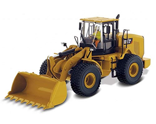 Diecast Masters CAT 950 GC Wheel Loader [1:50 Scale in Yellow]