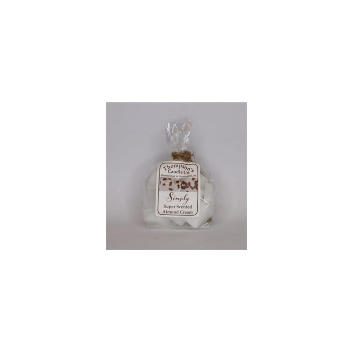Thompson's Candle Candle, 4.5 oz, Almond Cream