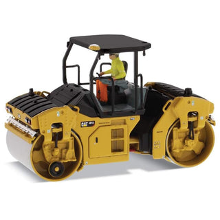 CAT Caterpillar CB-13 Tandem Vibratory Roller with ROPS and Operator High Line Series 1/50 Diecast Model by Diecast Masters 85594