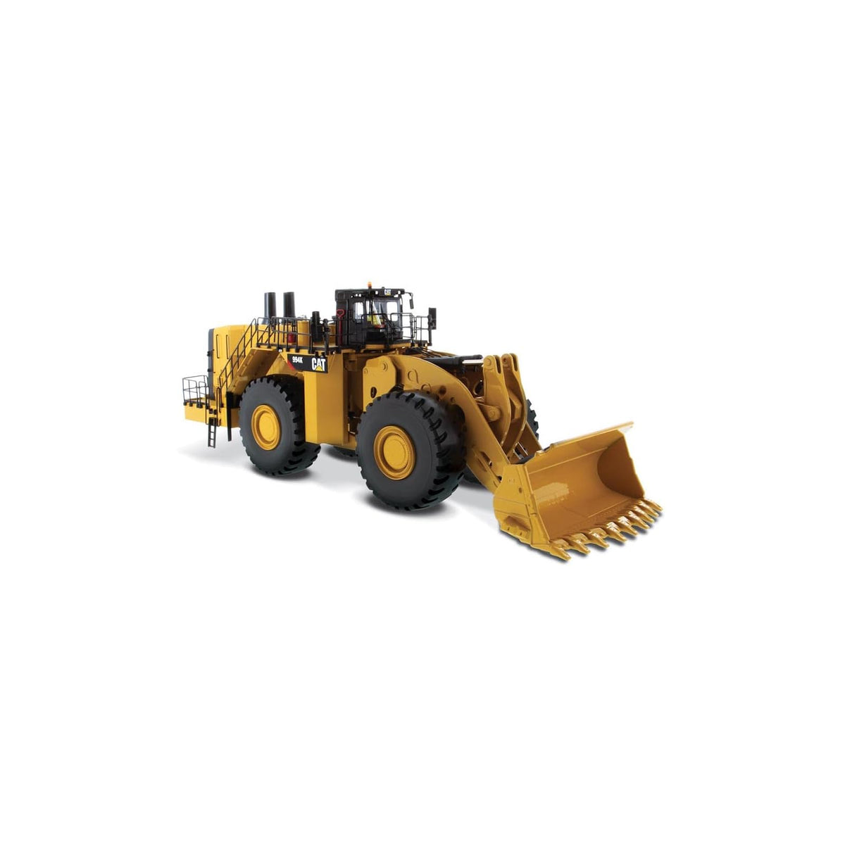 Diecast Masters Non Riding Toy Vehicle, 15.88 x 5.38 x 5.88 inches, Yellow