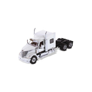 Diecast Masters Non Riding Toy Vehicle, 7.37 inches, White