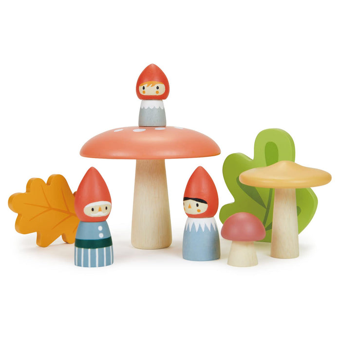 Tender Leaf Toys - Woodland Gnome Family - Woodland Inspired 8 Piece Solid Wood Imaginative Play Set - Promotes Creativity and Imagination for Boys and Girls, Fun and Stimulating Play - Age 3+