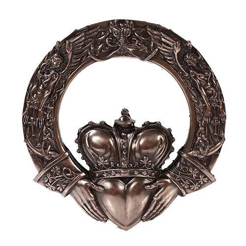 Celtic Claddagh Ring Wall Plaque Home Decor Figurine Statue