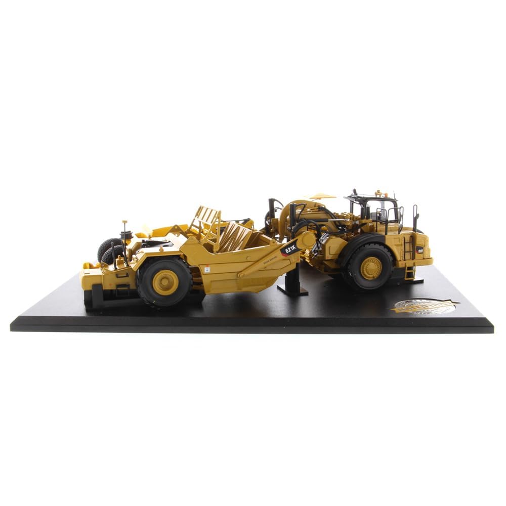1:50 Cat 621K Scraper & CAT No.70 Scraper with D7 Track-Type Tractor - Diecast Masters - 85663 - Evolution Series