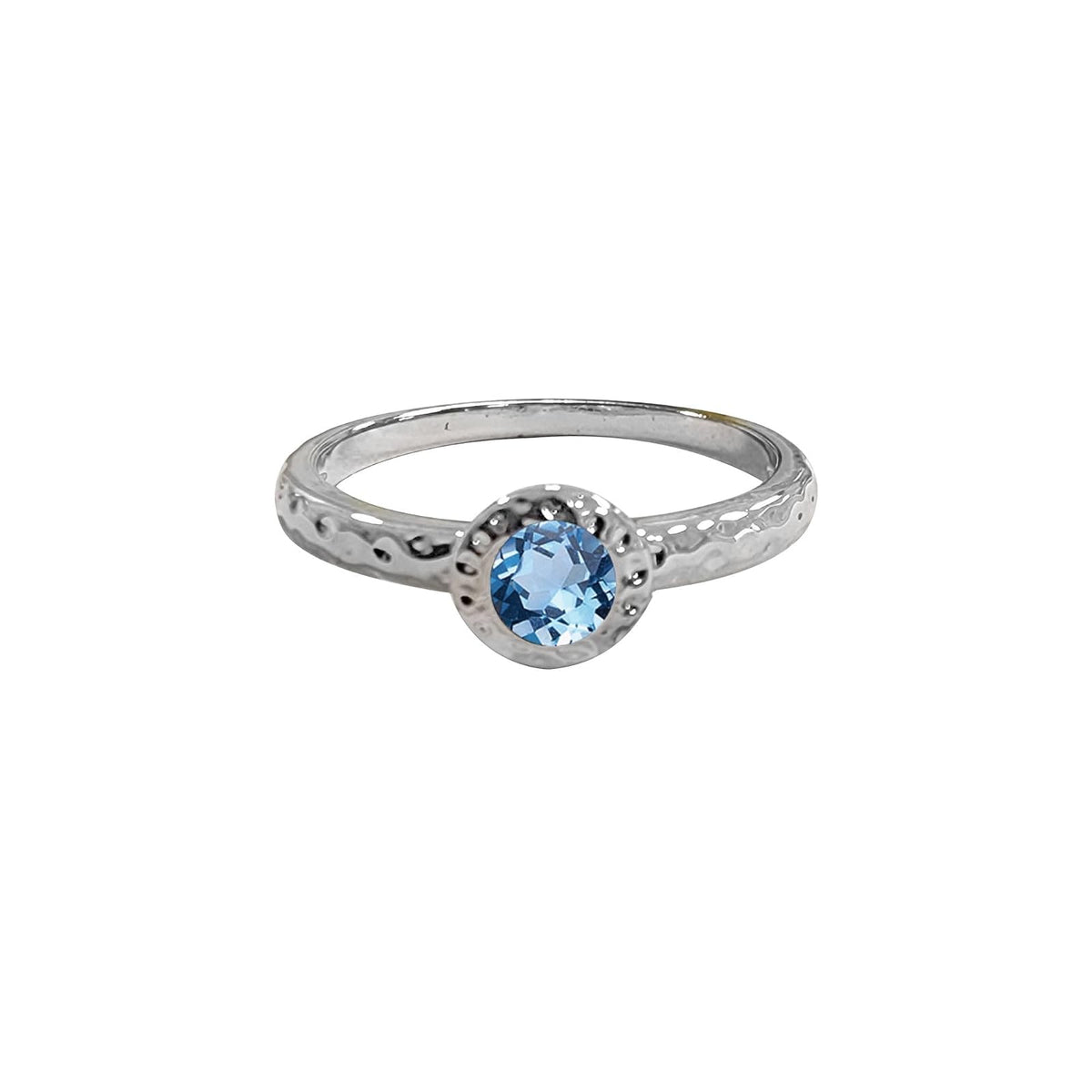 Maya J Figurine, Size 9, White Gold (Aquamarine)
