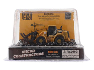 Diecast Masters Non Riding Toy Vehicle, 2.37 inches (L) x 0.75 inches (W) x 1 in