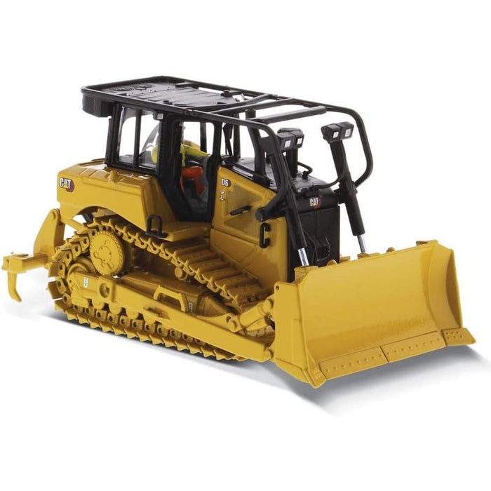 Diecast Masters CAT Caterpillar D6 Track Type Tractor Dozer with SU Blade and Operator High Line Series 1/50 Diecast Model 85553