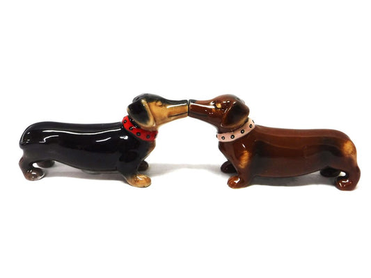 Pacific Trading Giftware Loveable Cute Kissing Dachshunds Salt & Pepper Shakers Set