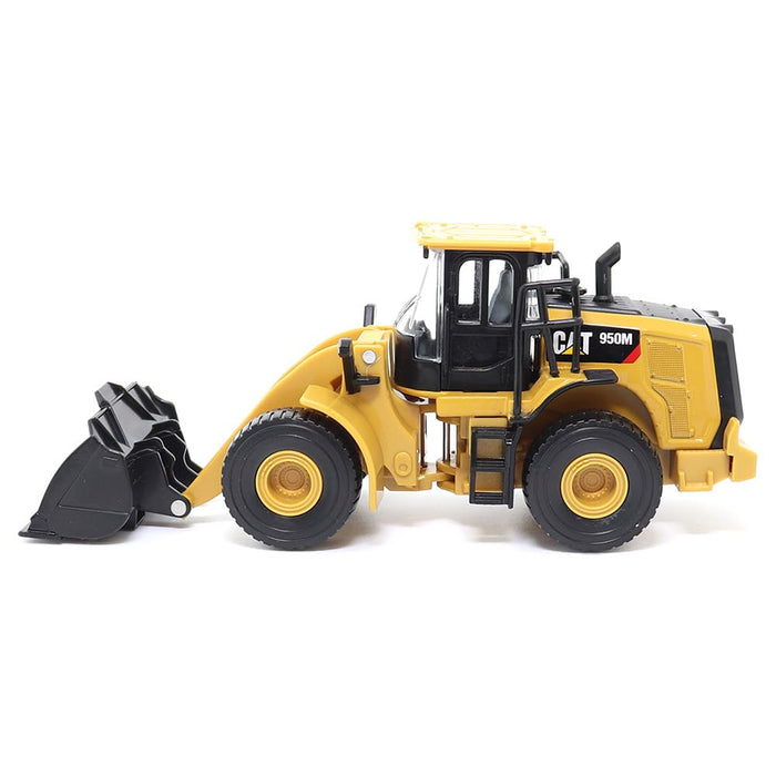 Diecast Masters Non Riding Toy Vehicle