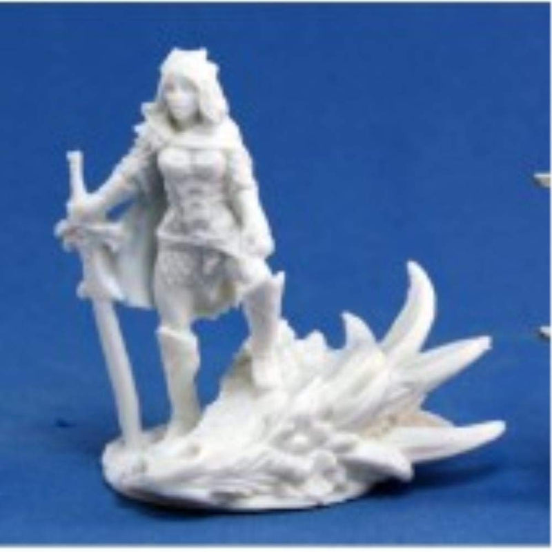 Reaper Miniatures Bones Janan, Female Dragon Slayer