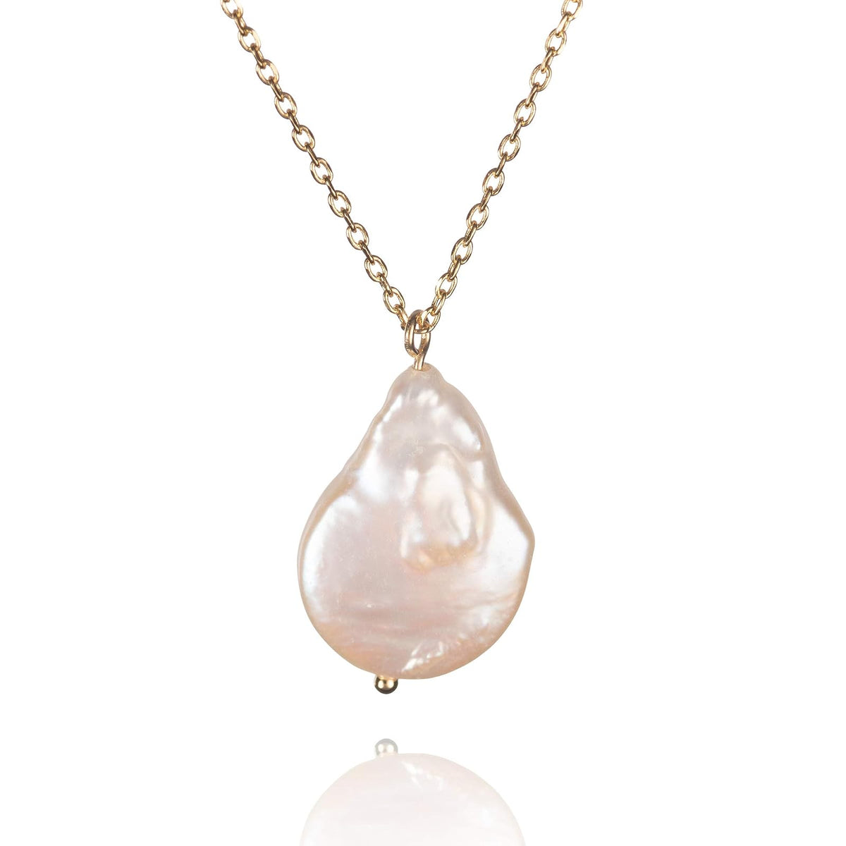namana Necklace, 20 mm by 13 mm, Gold