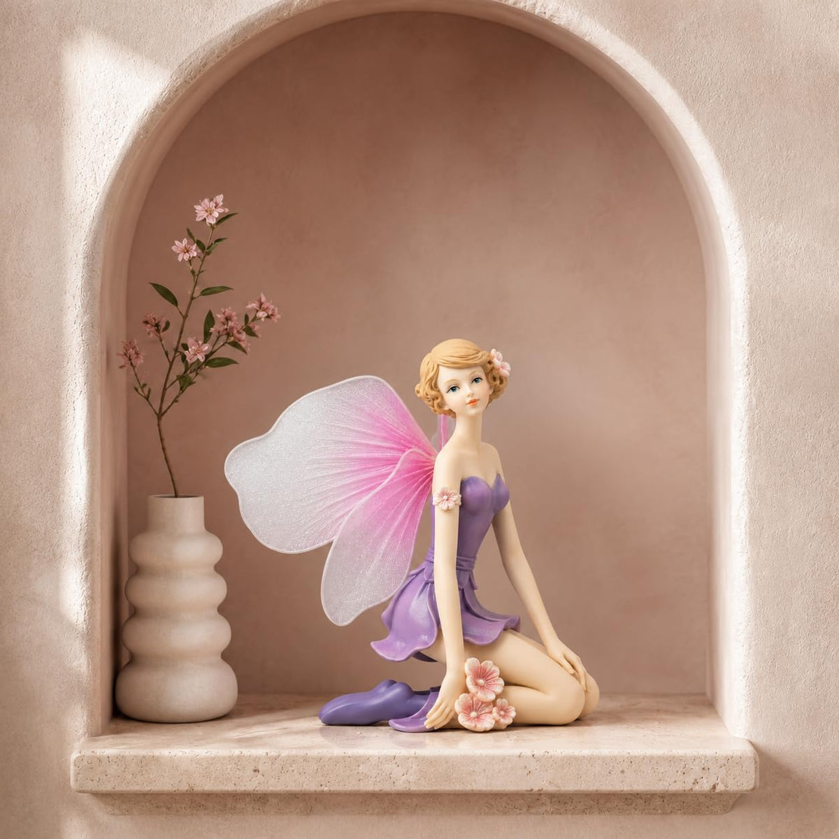 Comfy Hour Figurine, Compact, Pastel Violet Dress