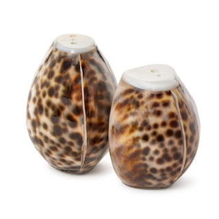 Two's Company Food Shaker