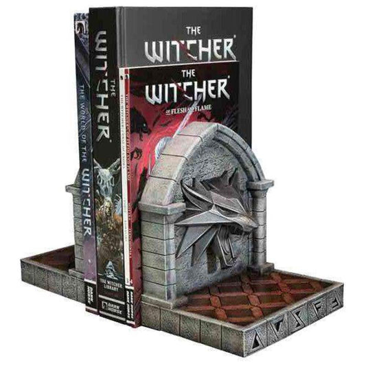 Dark Horse Deluxe The Witcher: Wild Hunt Bookends, Multicolor