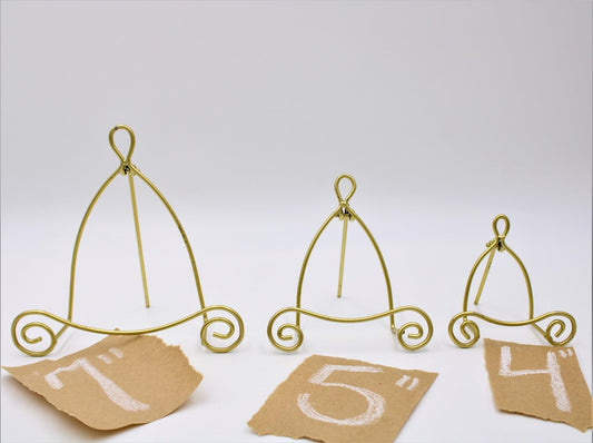 5" Gold Scroll Easel