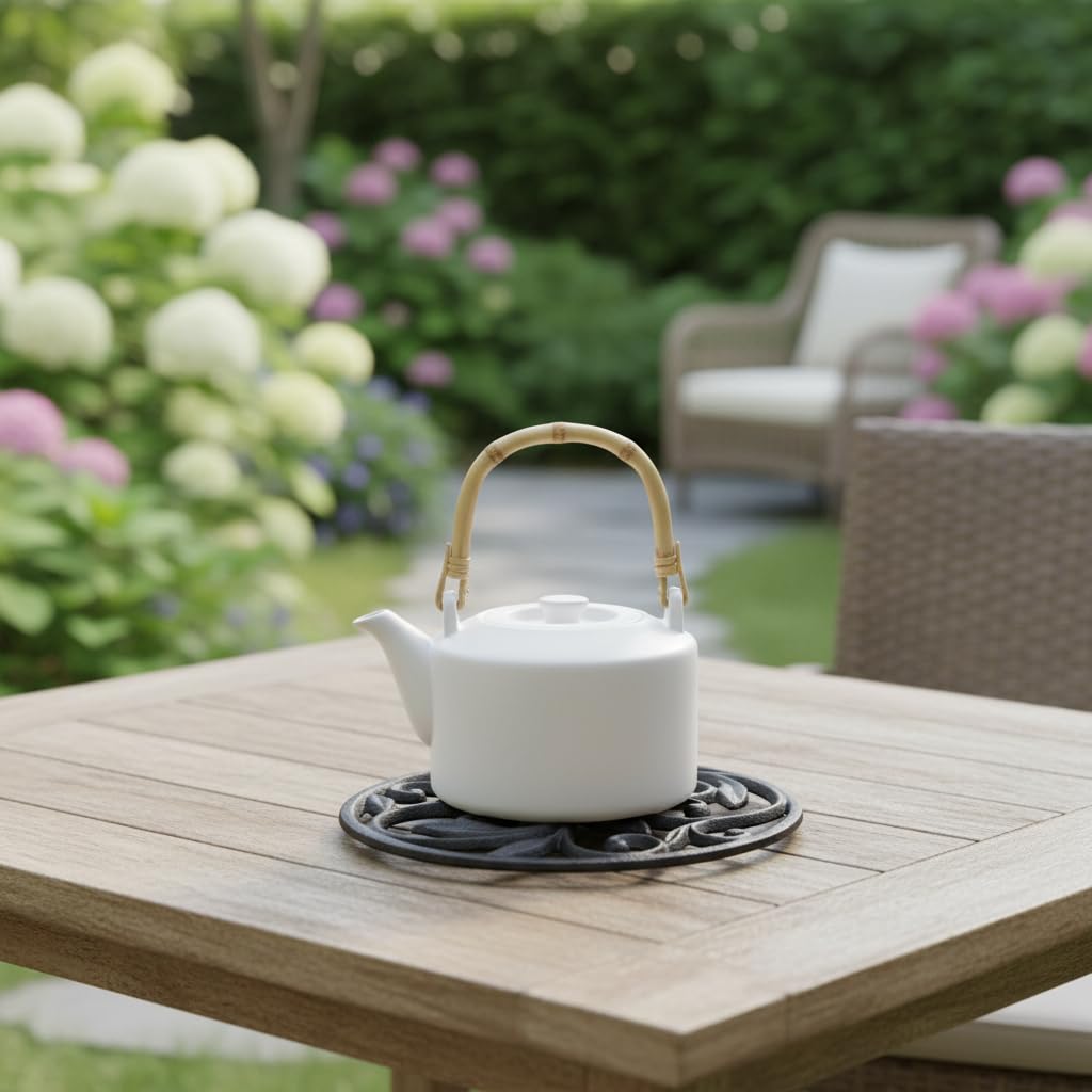 Comfy Hour Trivet, Black, Lodge