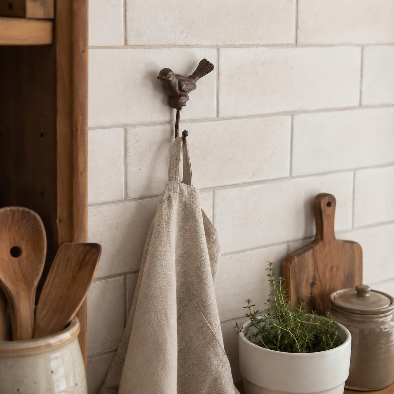 Comfy Hour 5 Inch Bird Wall Hook, Vintage Sparrow Hanger, 1 Pack