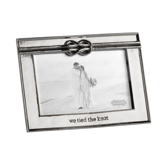 Mud Pie Silver Metal Knot Wedding Frame