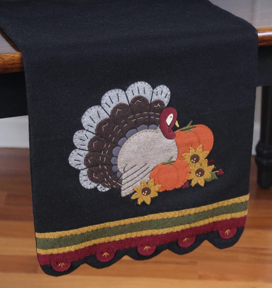 Home Collection by Raghu Turkey Time Wool Felt Table Runner, Multi