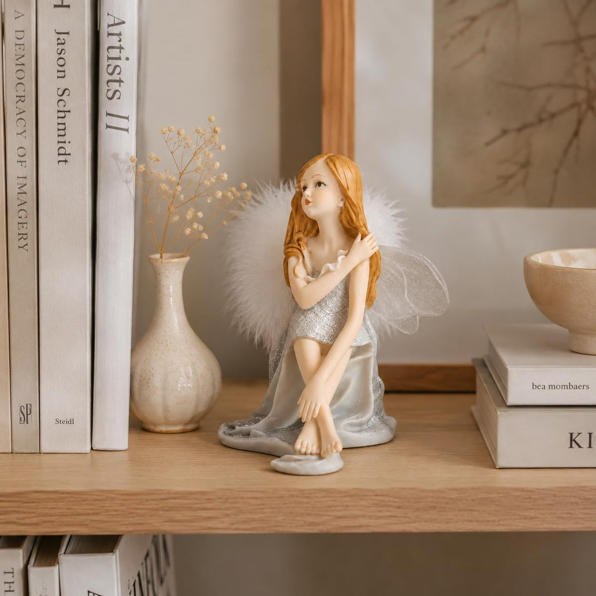 Comfy Hour Figurine, 5.3" x 4.5" x 3", Silver White