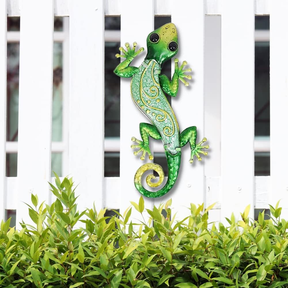 Comfy Hour Gecko Wall Art Collection 9" Metal Art Lizard Wall Decor Green