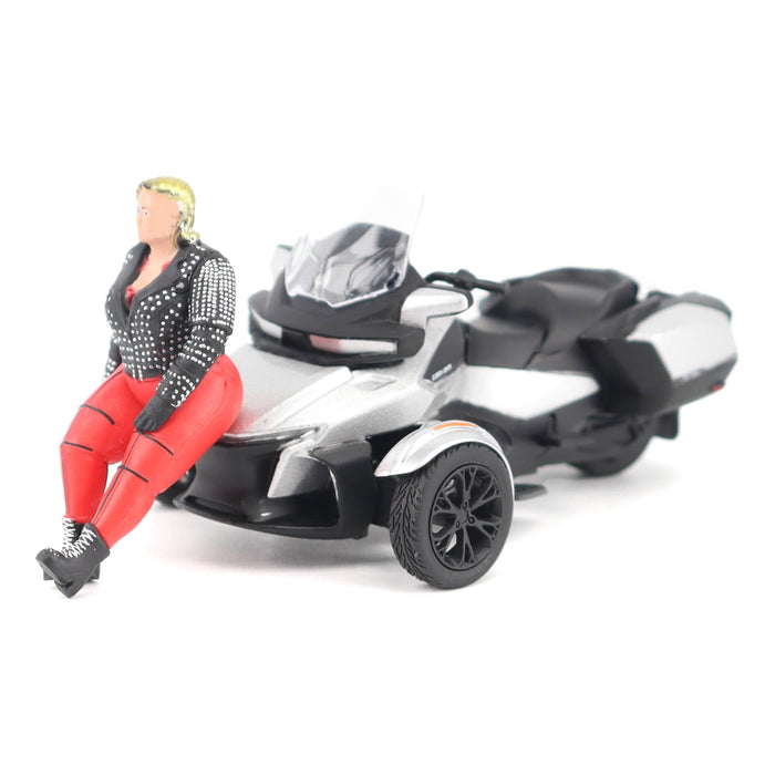 Diecast Masters Non Riding Toy Vehicle, 3.28 inches, Hyper Silver