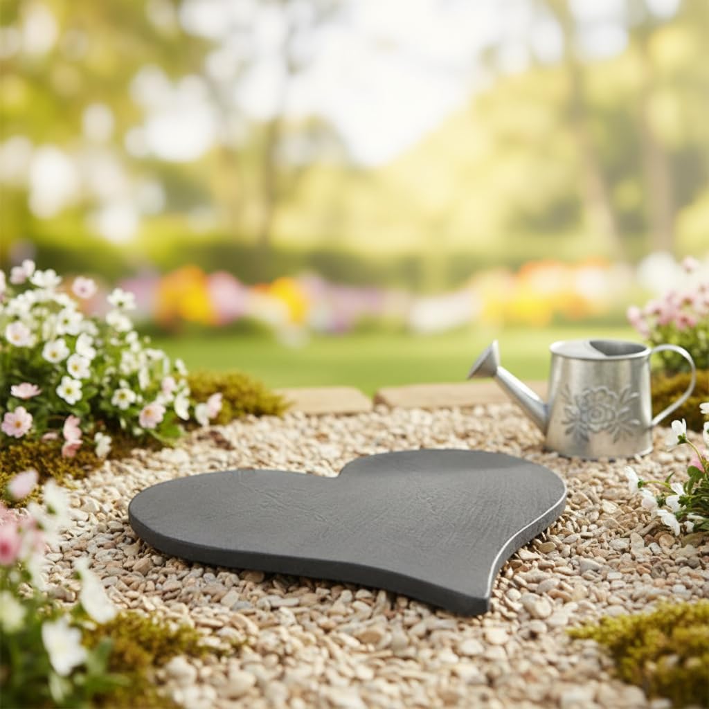 Comfy Hour Cast Iron Garden Stepping Stone - Heart