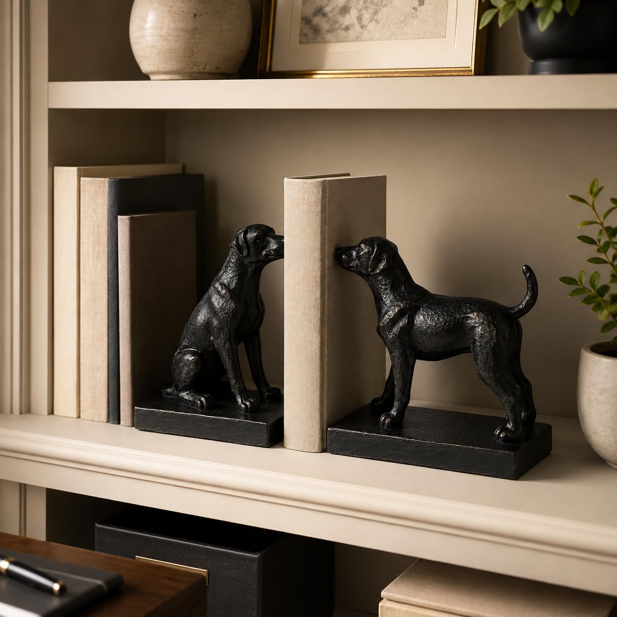 Comfy Hour Farmhouse Home Decor Collection 7" Length 6" Height Set of 2 Labrador Dogs Bookends Art Bookend, 1 Pair, Antique Effect, Copper, Polyresin