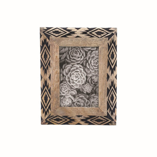 Foreside Home and Garden Natural 4 x 6 inch Southwest Pattern Decorative Wood Picture Frame, Brown, Black
