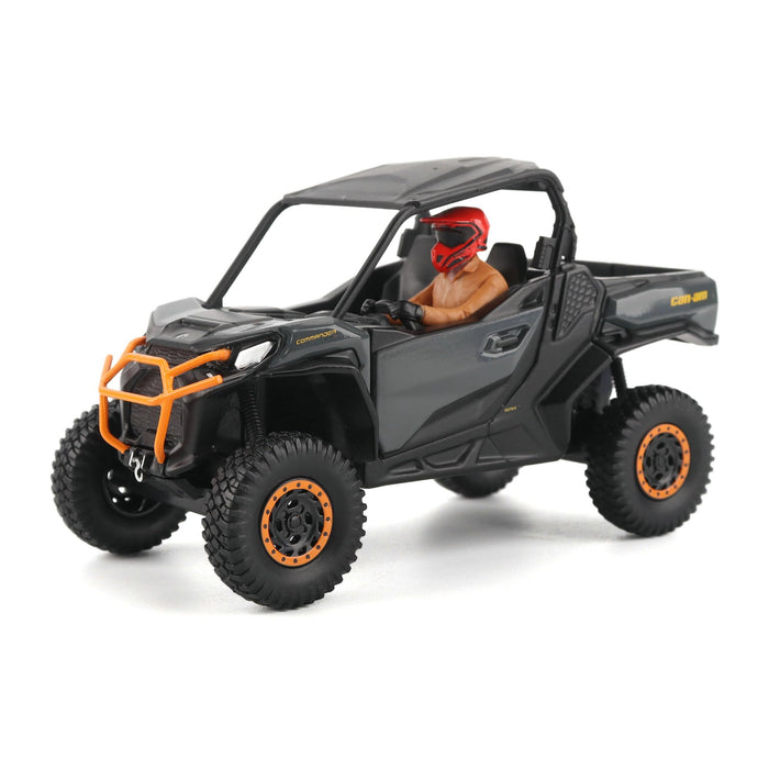 Diecast Masters 1:32 Model Can-Am Commander XT-P 1000R SxS, Orange, 60029