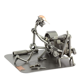 Steelman24 Sculpture, 5,91 x 5,91 x 5,91, Metal