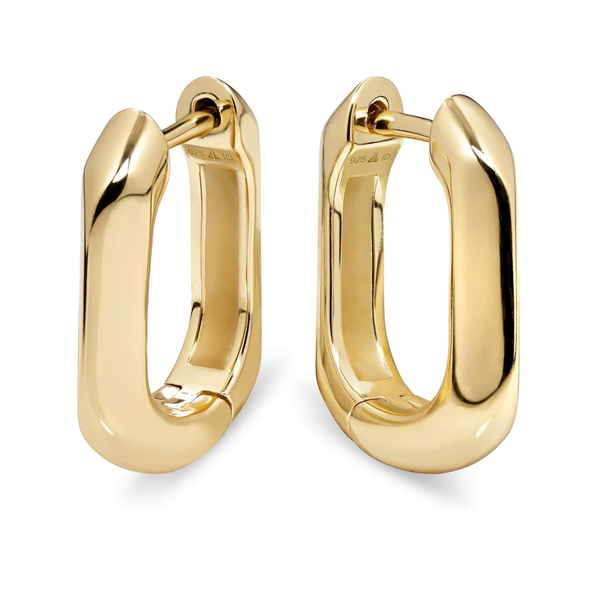 DEVATA Earring, 15mm x 12mm x 3mm, Gold Plated/Beveled Hoop DRD1131