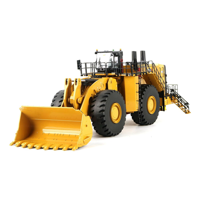 Diecast Masters Non Riding Toy Vehicle, One Size, Yellow