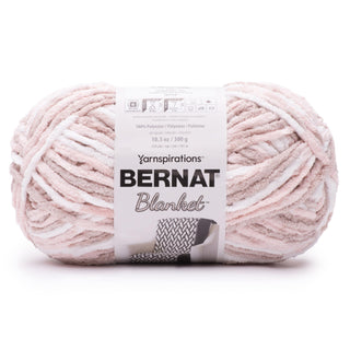 Spinrite Yarn, Bulky, Salmon Sand Varg.