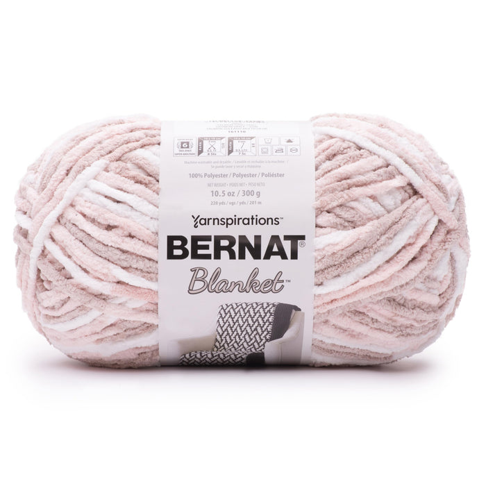 Spinrite Yarn, Bulky, Salmon Sand Varg.